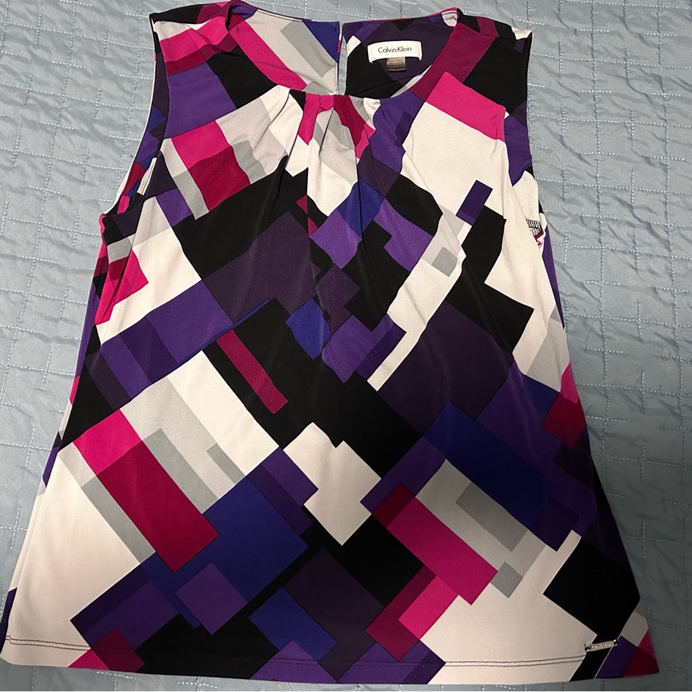 Calvin Klein Women's Sleeveless Geometric Top - Black, Purple, Pink
